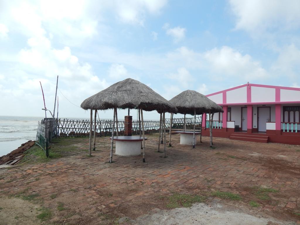 Hotel Mainak, 曼达莫尼 外观 照片